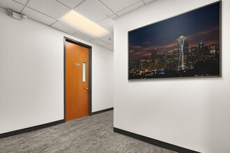 8015 SE 28th St, Mercer Island, WA à louer Photo intérieure– Image 1 sur 4