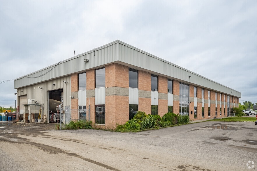 600 Rue de Vernon, Gatineau, QC à louer - Photo principale – Image 1 sur 2