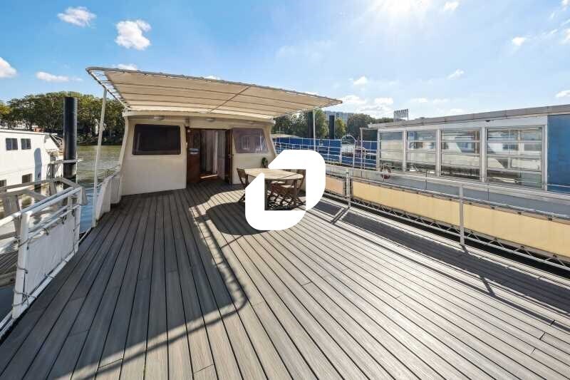 Bureau dans Asnières-sur-Seine à vendre - Photo de l’immeuble – Image 3 sur 16