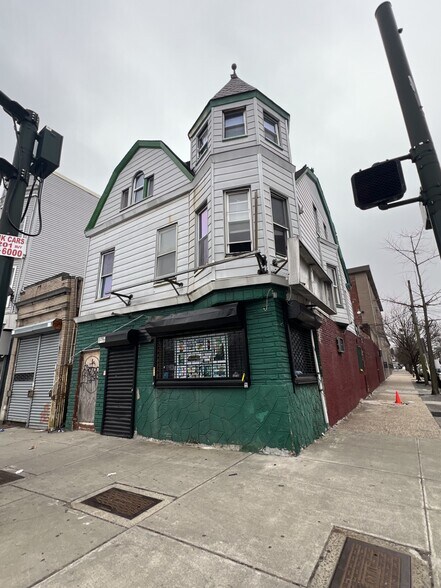 524 Central Ave, Newark, NJ à vendre - Photo de l’immeuble – Image 3 sur 6