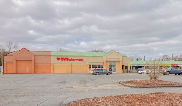 31501-31525 Joy Rd, Westland, MI à louer - Photo de l’immeuble – Image 1 sur 2