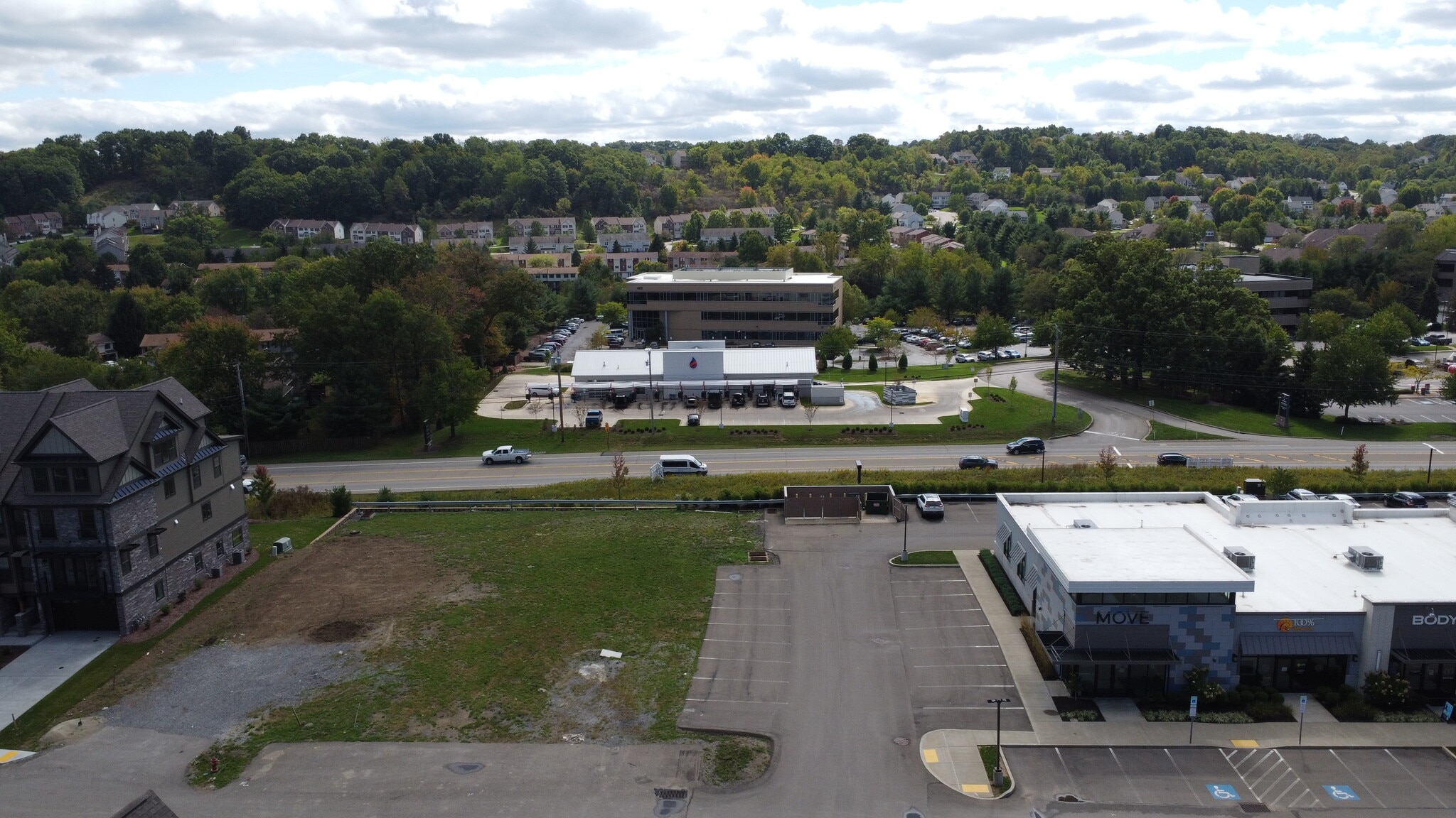 128 Enclave Dr, Seven Fields, PA à louer Aérien– Image 1 sur 9