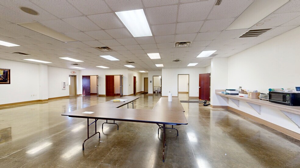 851 W Harrison Rd, Longview, TX à louer - Numérisation 3D Matterport – Image 3 sur 24