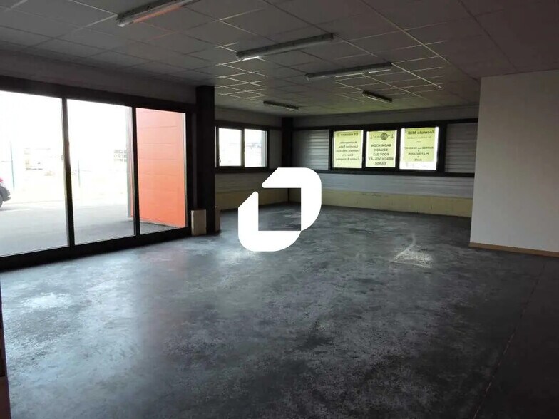 Bureau dans Arnas à louer - Photo de l’immeuble – Image 1 sur 6