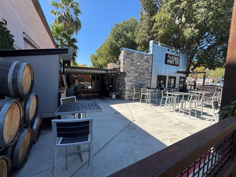 2010 Park Ave, Chico, CA à vendre - Photo de l’immeuble – Image 3 sur 3