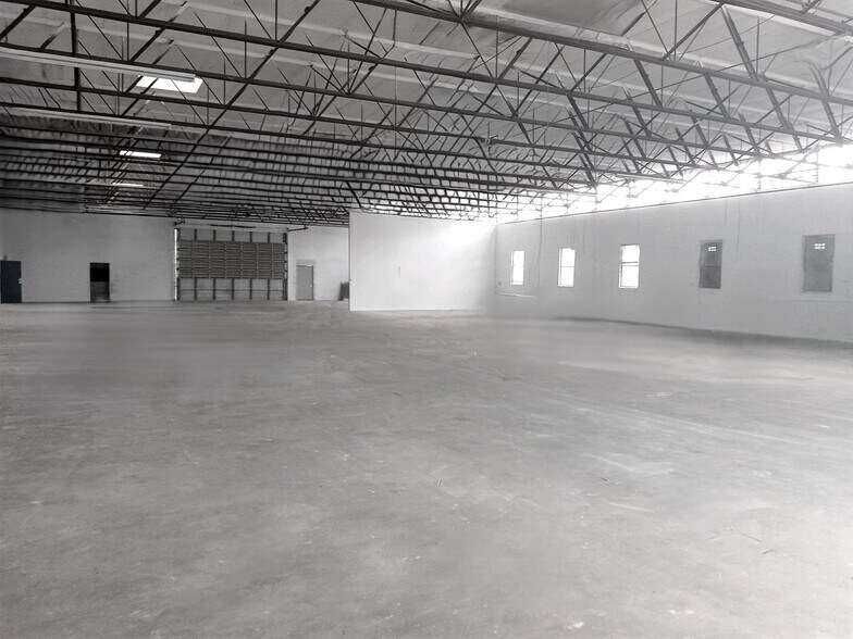 3333 N Main St, Jacksonville, FL à louer - Photo de l’immeuble – Image 3 sur 9