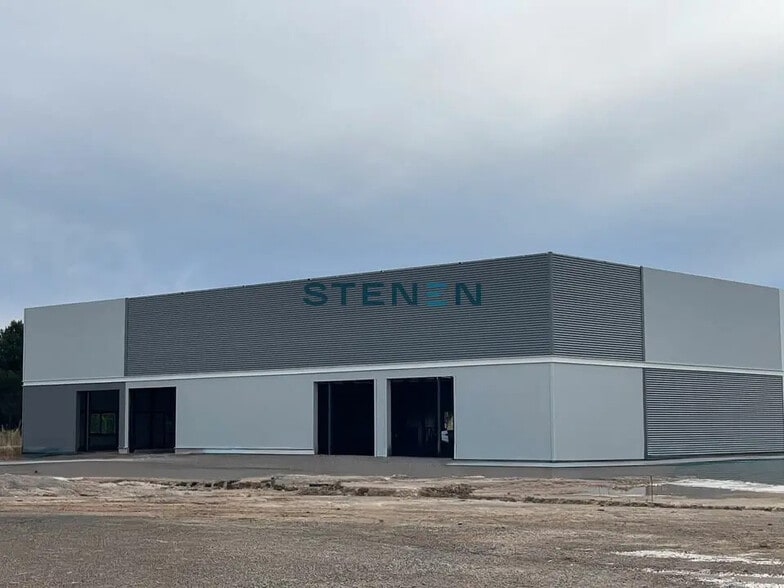 Local d'activités dans Marignane à vendre - Photo de l’immeuble – Image 2 sur 5