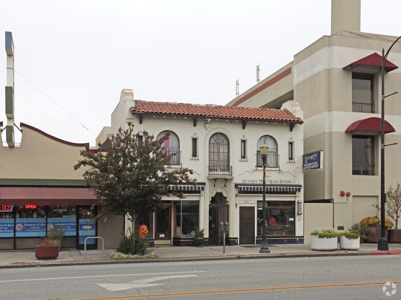 421 E Santa Clara St, San Jose, CA à louer - Photo de l’immeuble – Image 2 sur 5