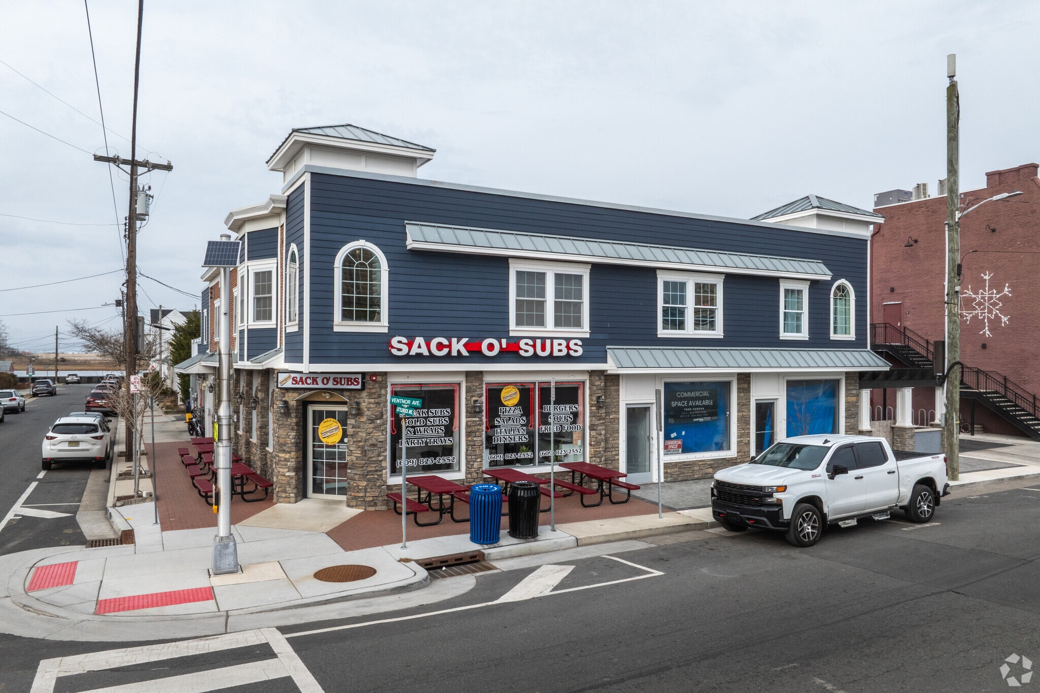 5217 Ventnor Ave, Ventnor City, NJ à louer Photo principale– Image 1 sur 5