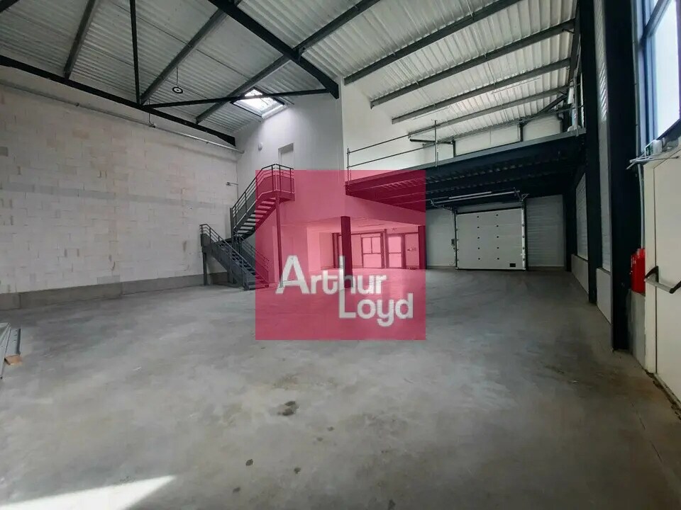 Local d’activités dans Clermont-Ferrand à louer Photo intérieure– Image 1 sur 7