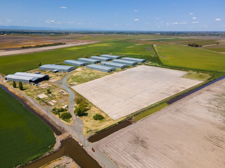 875 Alfalfa Plant Rd, Courtland, CA à louer - Photo de l’immeuble – Image 1 sur 40