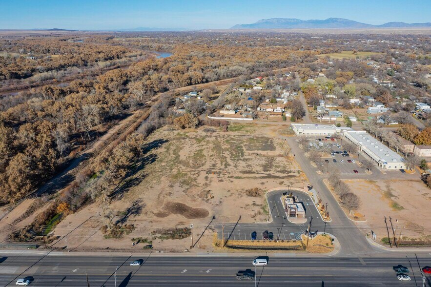 NE Main St, Los Lunas, NM à vendre - Aérien – Image 2 sur 4