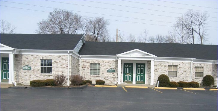 910 S Kirkwood Rd, Kirkwood, MO à vendre - Photo de l’immeuble – Image 3 sur 8