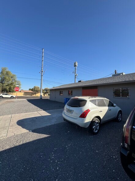 17648 N 32nd St, Phoenix, AZ à vendre - Photo de l’immeuble – Image 2 sur 10