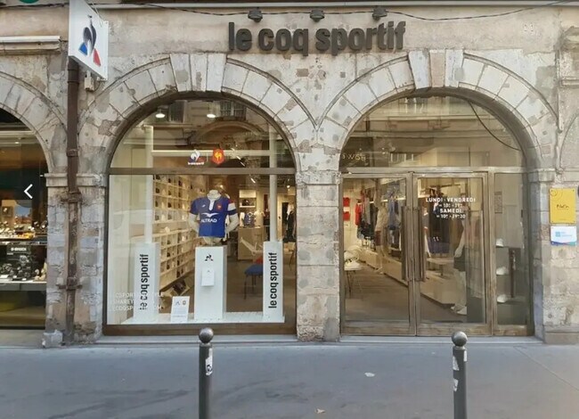 Plus de détails pour Local commercial à louer