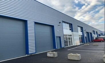 326 Rue Henri Becquerel, Chambly à louer Photo de l’immeuble– Image 1 sur 1