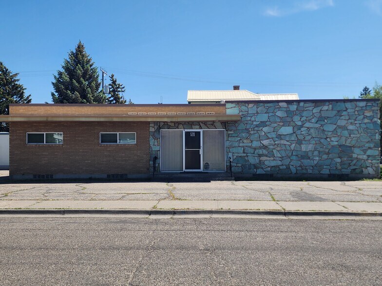 520 3rd St, Idaho Falls, ID à vendre - Photo de l’immeuble – Image 2 sur 32