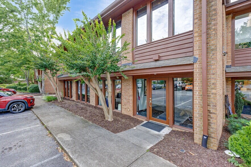 310 Mills Ave, Greenville, SC à vendre - Photo de l’immeuble – Image 2 sur 16