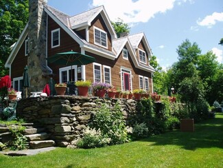 Plus de détails pour 34 Upper Spring Hill Rd, Newfane, VT - Hôtellerie à vendre