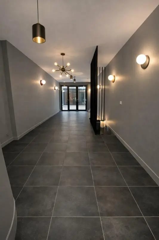 Plus de détails pour Local commercial à vendre