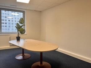 47 Rue Louis Blanc, Courbevoie à vendre Photo intérieure– Image 2 sur 5