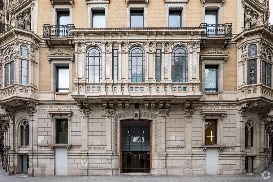 Gran Vía Corts Catalanes, 583, Barcelone, Barcelona à louer - Photo de l’immeuble – Image 3 sur 9