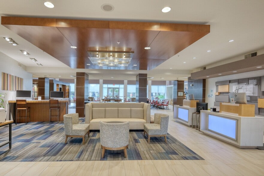 10520 Huffmeister Rd, Houston, TX à vendre - Hall d’entrée – Image 2 sur 17