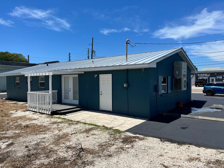 4810 110th Ave, Pinellas Park, FL à vendre - Photo principale – Image 2 sur 18
