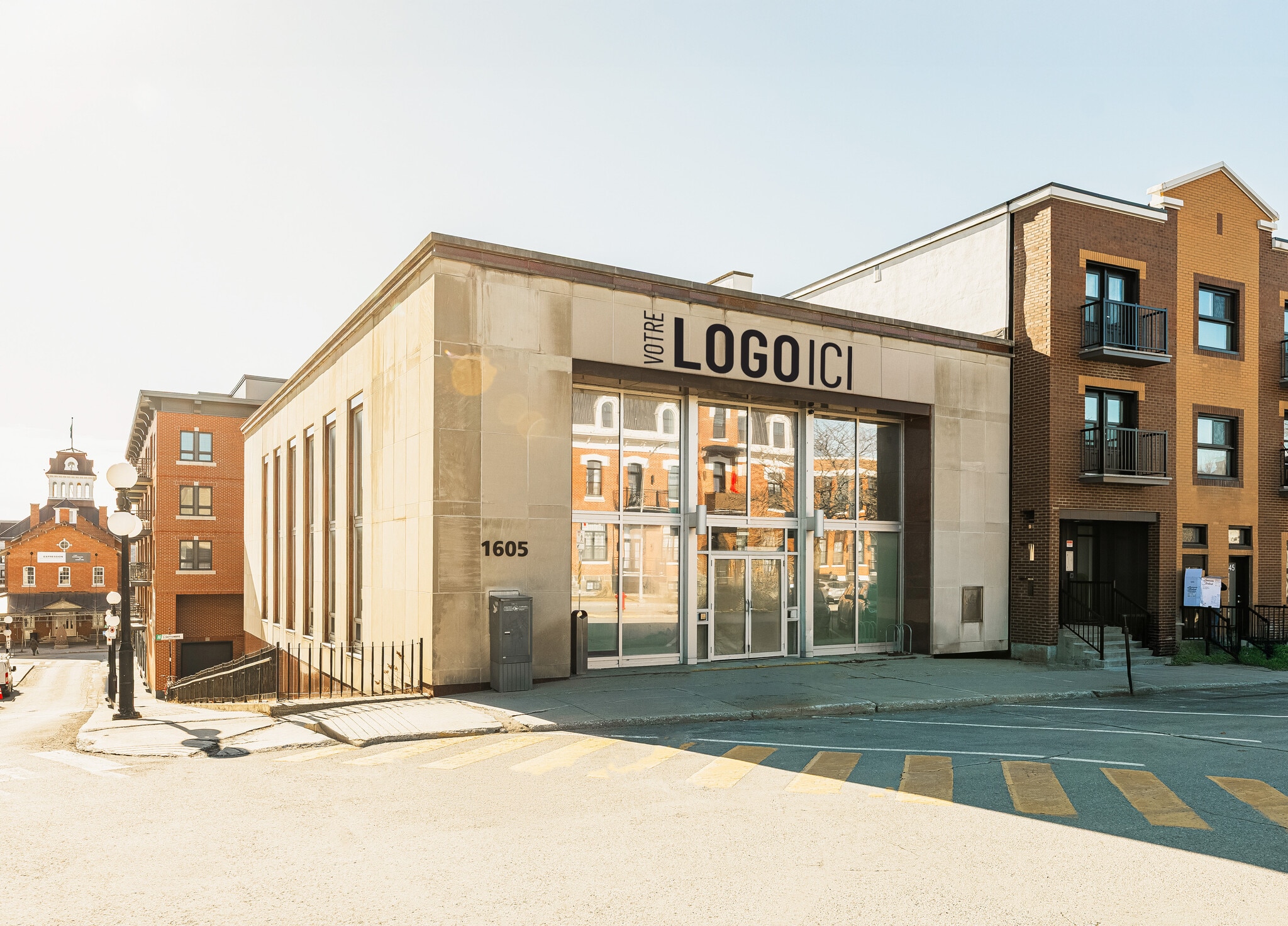 1605 Rue Girouard O, Saint-Hyacinthe, QC à louer Photo principale– Image 1 sur 8