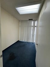 1451 S king St, Honolulu, HI à louer Photo intérieure– Image 2 sur 18
