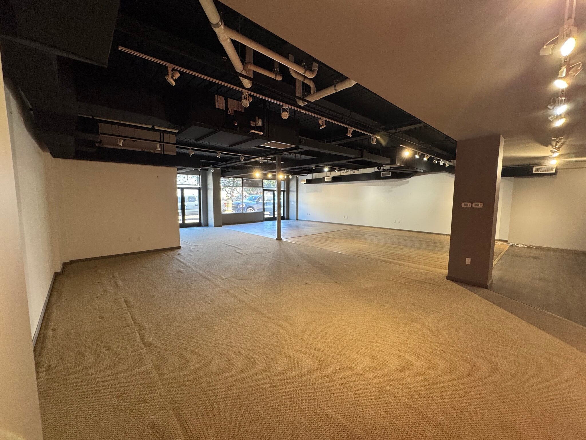 2290 Alahao Pl, Honolulu, HI à louer Photo intérieure– Image 1 sur 5