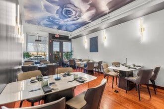 1006 Chapel St, New Haven, CT à louer Photo intérieure– Image 2 sur 11