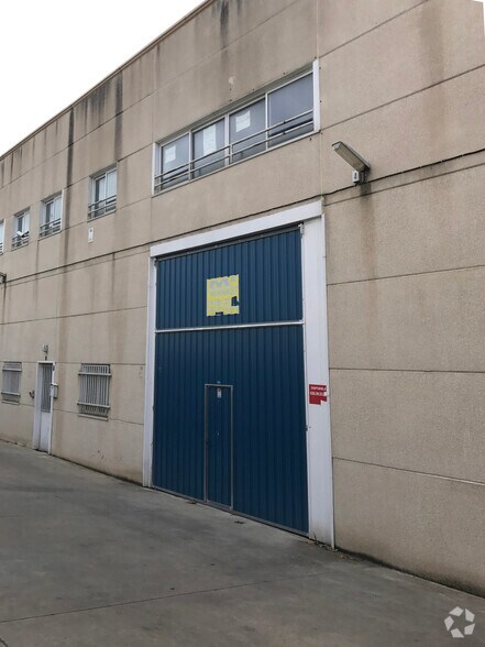 Industriel/Logistique dans Fuente el Saz de Jarama, Madrid à vendre - Photo de l’immeuble – Image 2 sur 5