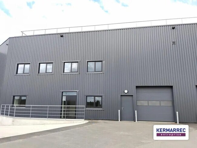 Plus de détails pour Industriel/Logistique à louer