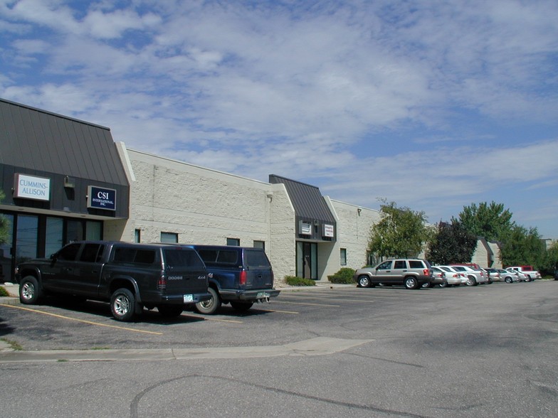 4301 S Federal Blvd, Englewood, CO à louer - Photo de l’immeuble – Image 3 sur 37