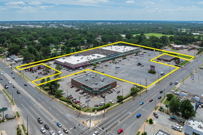 Plus de détails pour 4651-4701 Knight Arnold Rd, Memphis, TN - Local commercial aux enchères