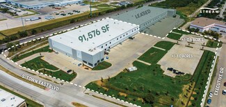 Plus de détails pour 540 S Town East Blvd, Mesquite, TX - Industriel/Logistique à louer