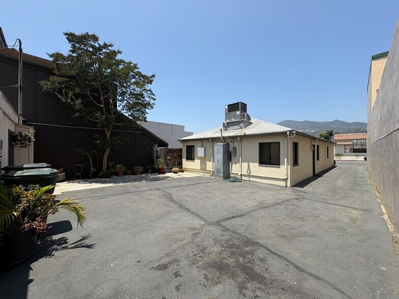 612 E Glenoaks Blvd, Glendale, CA à vendre - Photo de l’immeuble – Image 2 sur 19