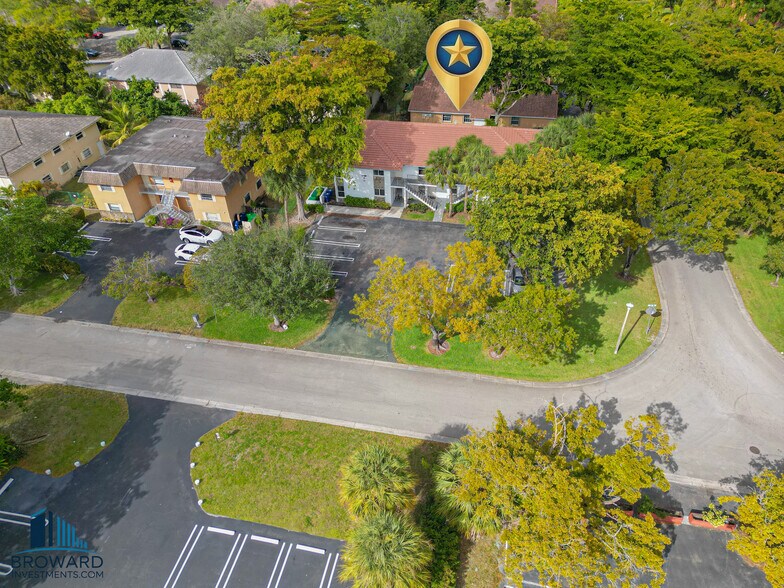 10201 NW 35th St, Coral Springs, FL à vendre - Photo de l’immeuble – Image 3 sur 37
