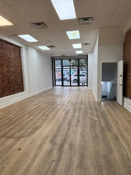 322 Myrtle Ave, Brooklyn, NY à louer - Photo de l’immeuble – Image 3 sur 12