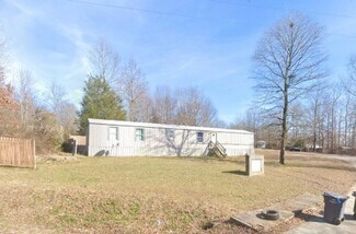 Plus de détails pour 61 County Road 38, Florence, AL - Logement à vendre