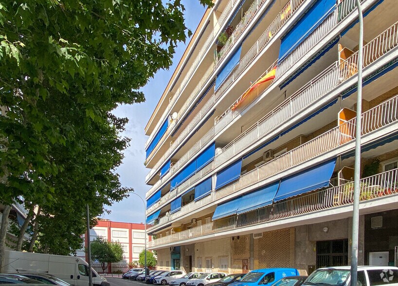 Calle Loeches, 3, Alcalá De Henares, Madrid à vendre - Photo de l’immeuble – Image 1 sur 1