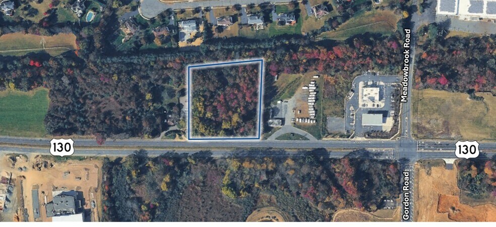 1212 US-130, Robbinsville, NJ à vendre - Photo principale – Image 1 sur 1