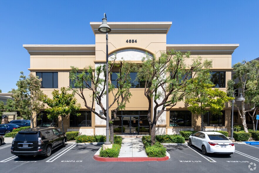 4684 Ontario Mills Pky, Ontario, CA à louer - Photo de l’immeuble – Image 3 sur 3