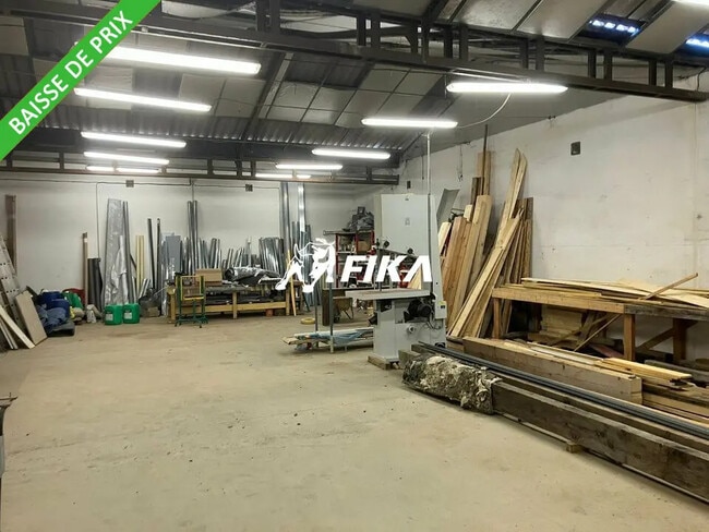 Plus de détails pour Industriel/Logistique à vendre