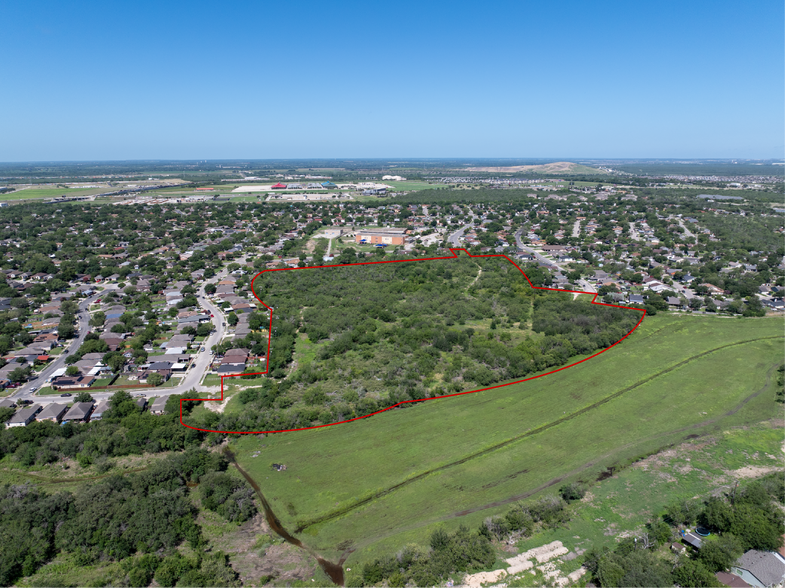 Portside Dr, San Antonio, TX à vendre - Photo de l’immeuble – Image 3 sur 4