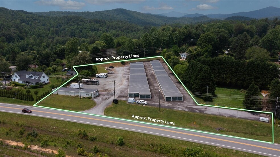 6185 Hendersonville Hwy, Pisgah Forest, NC à vendre - Photo principale – Image 1 sur 18