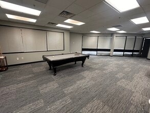 4595 Broadmoor Ave SE, Grand Rapids, MI à louer Photo intérieure– Image 2 sur 6