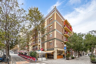 Plus de détails pour Carrer de Joaquim Molins, 2, Barcelone - Local commercial à louer
