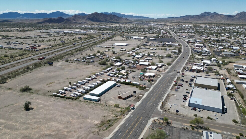 511 E Main St, Quartzsite, AZ à vendre - Photo de l’immeuble – Image 3 sur 23